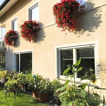 Haus Gies شقة *